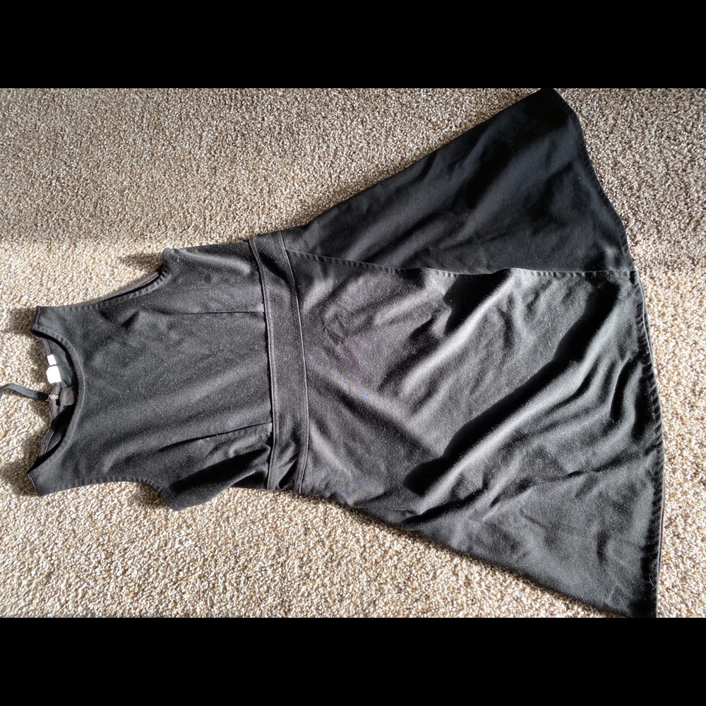 Black GAP dress